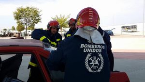 Desguaces La Torre y Bomberos Unidos Sin Fronteras