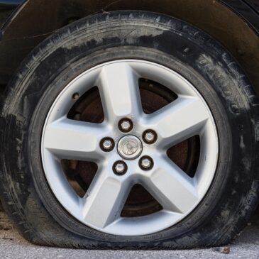 Cómo dar de baja un coche abandonado en la vía pública