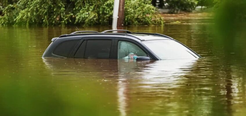 Qué hacer con un coche que ha sufrido una inundación