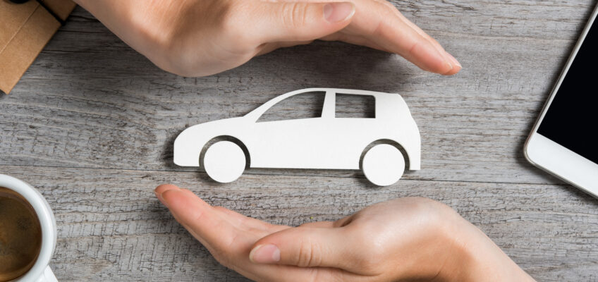 ¿Se puede dar de baja un coche sin seguro?